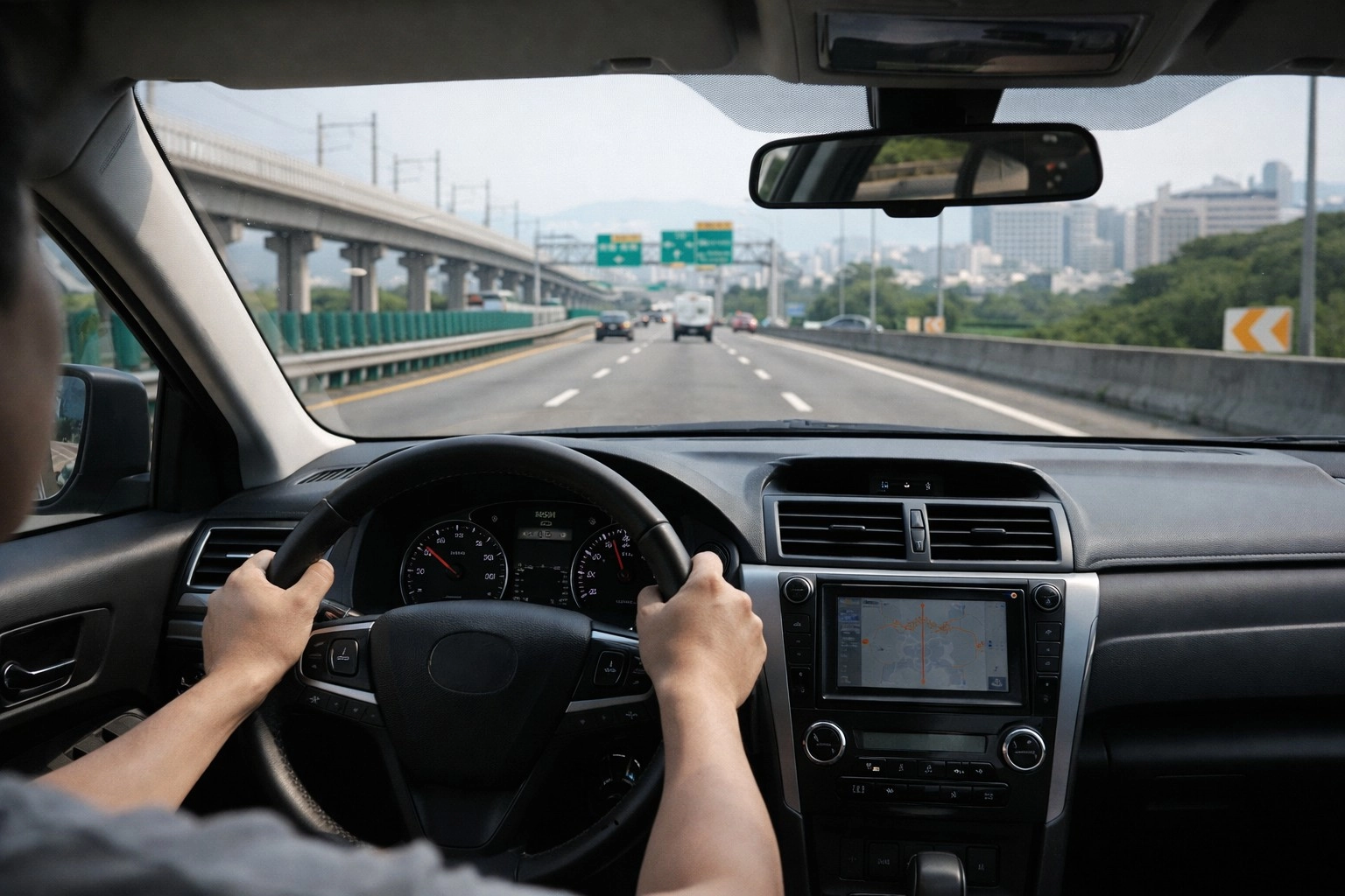 高速公路被逼車怎麼辦的正確自保方式